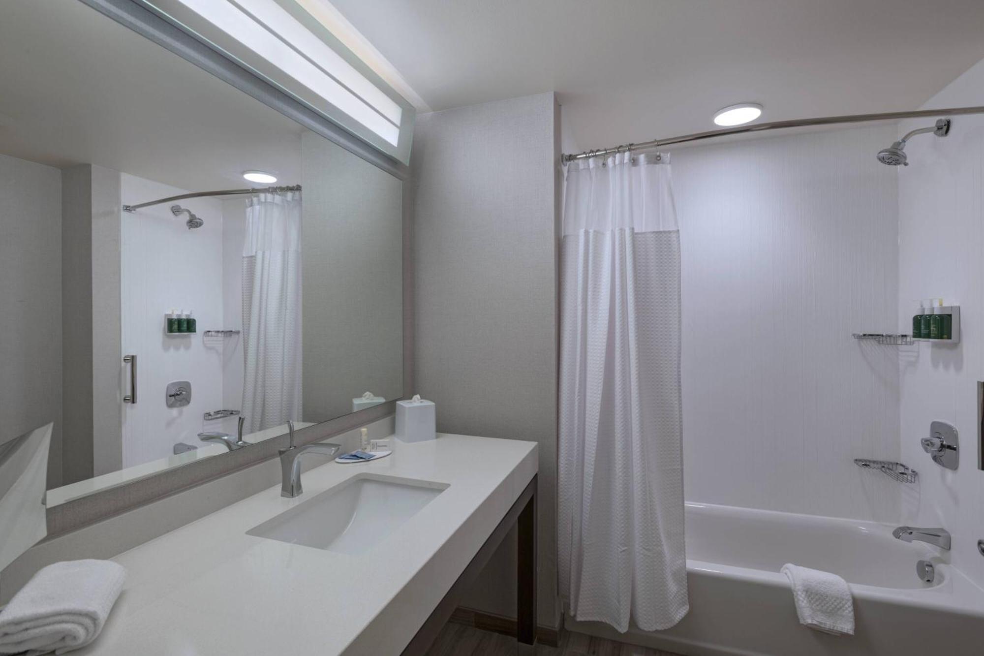 מלון Richmond Heights Courtyard St. Louis Brentwood מראה חיצוני תמונה
